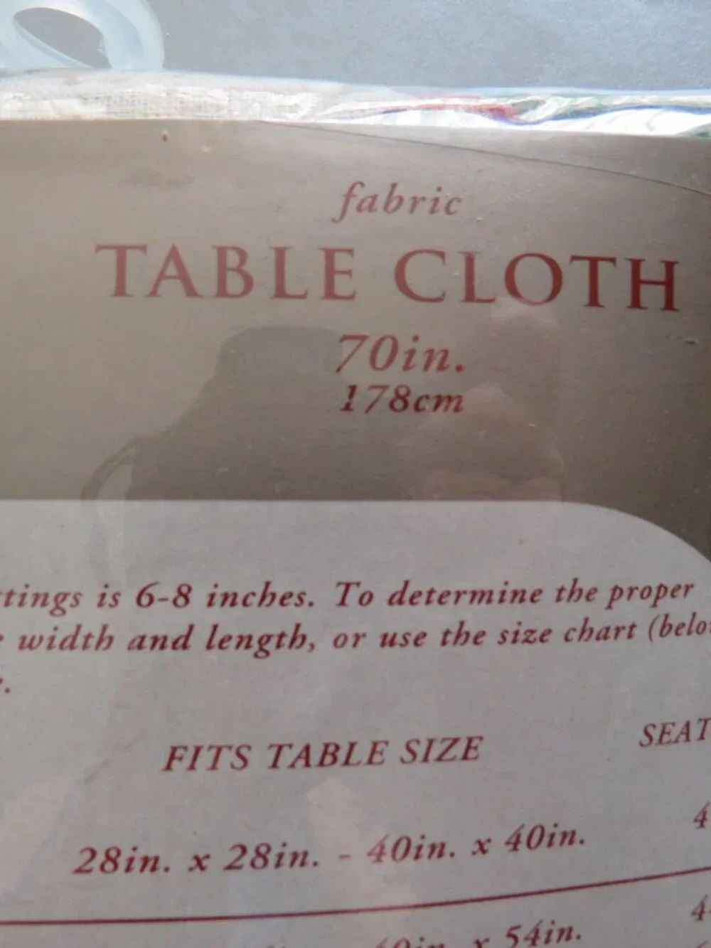 Home Trends Fabric 100% Cotton Fruit Floral Pattern Round Tablecloth 70 inc